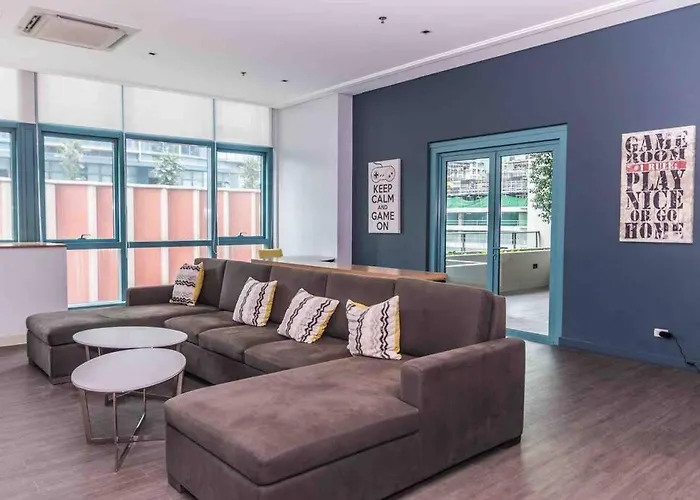 Angeliz Suites: Uptown Bgc Apartment *