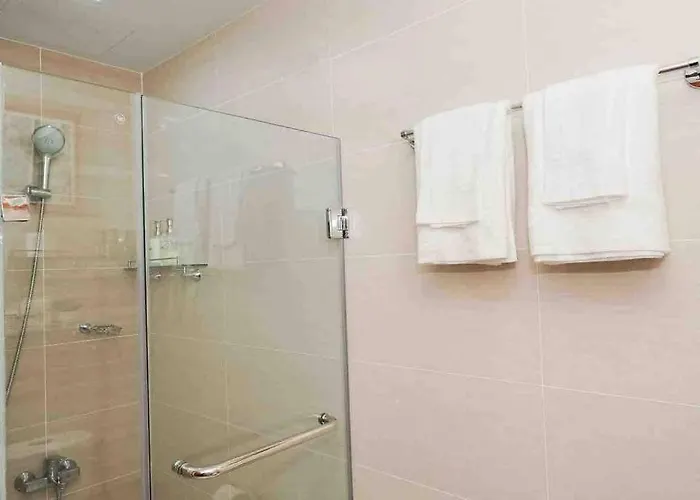 Apartment Angeliz Suites: Uptown Bgc Manila