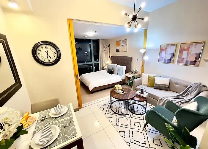 Angeliz Suites: Uptown Bgc