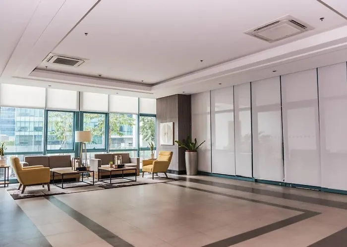Angeliz Suites: Uptown Bgc