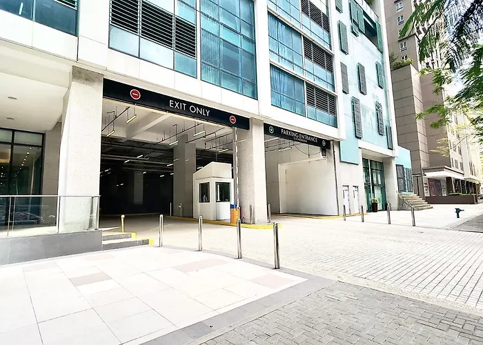 Angeliz Suites: Uptown Bgc Manila